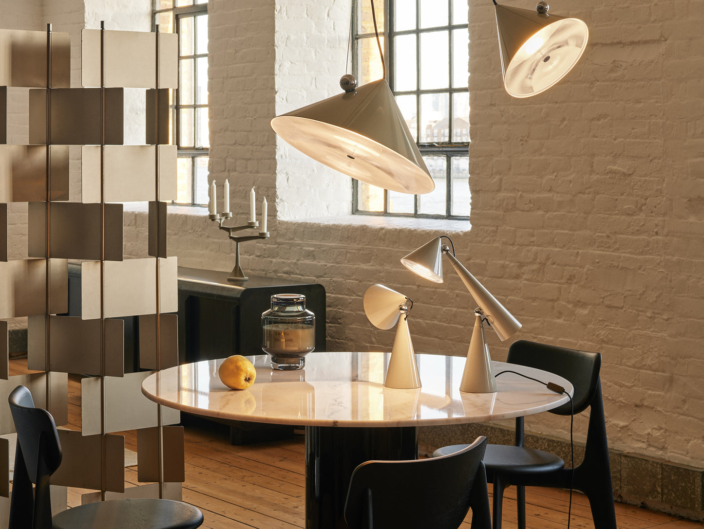 Pose Task Light by Tom Dixon - Putty