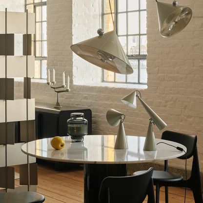 Pose Task Light by Tom Dixon - Putty