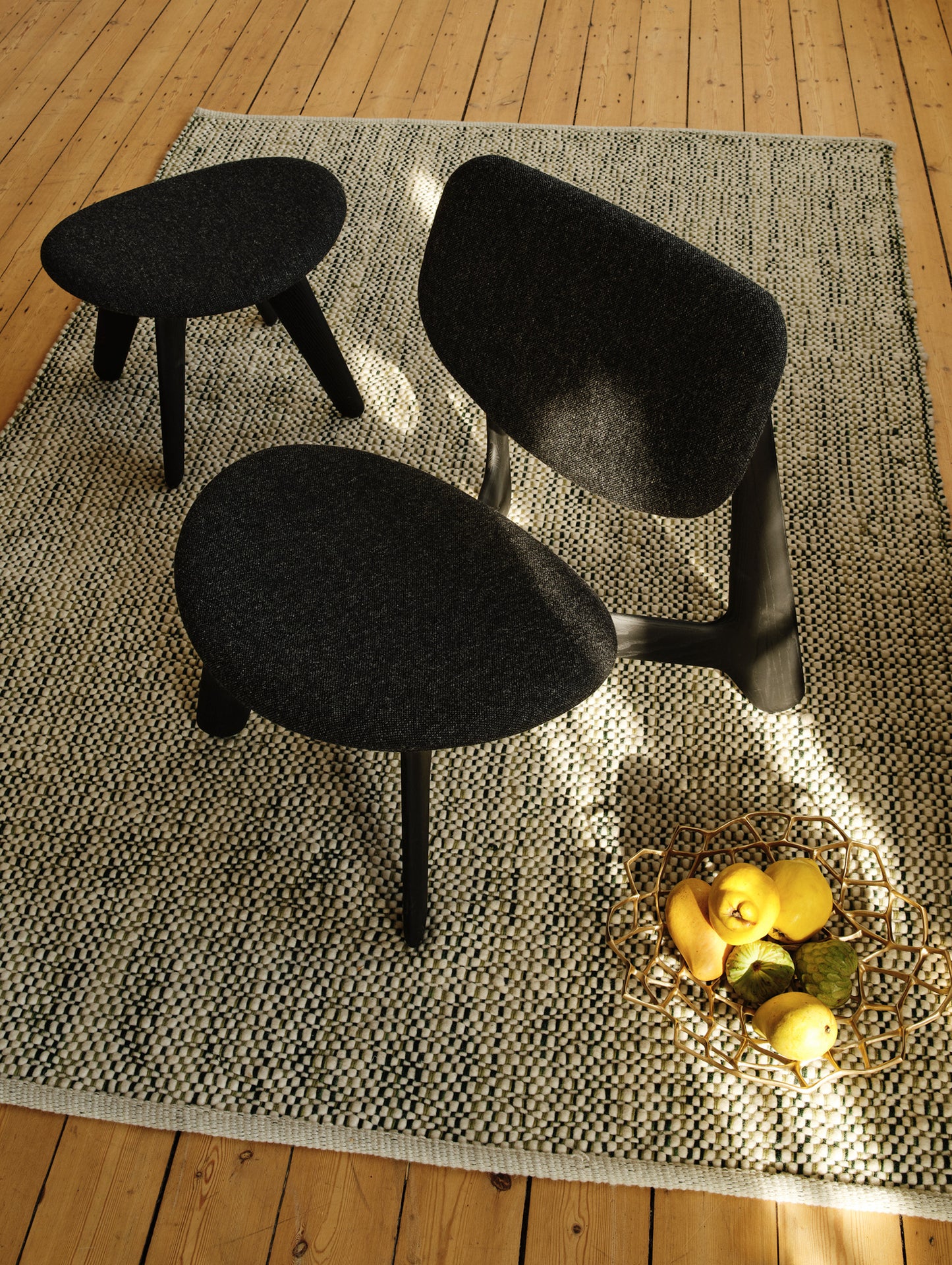 Slab Lounge Chair by Tom Dixon - Black Oak / Hallingdal 65 180