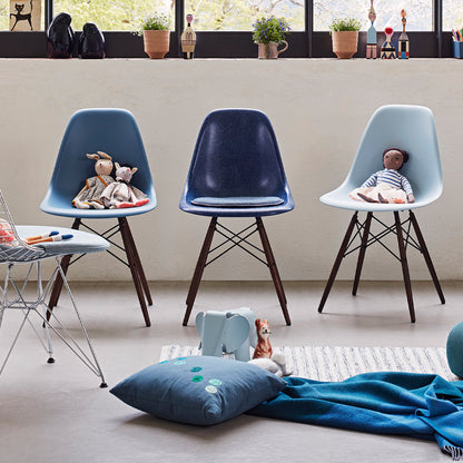 Eames Elephant RE (Small) by Vitra - Sky Blue