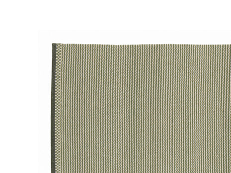 Daisy Rug by Fabula Living - 4711 Olive / Off White