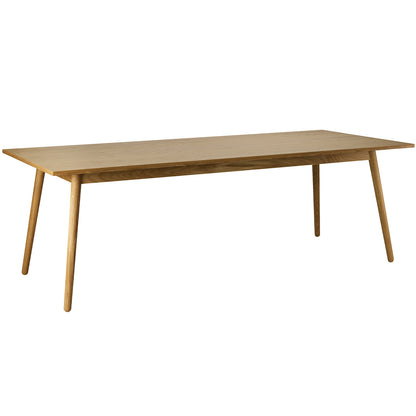 C35C Extendable Table by FDB Mobler - Lacquered Oak Veneer Tabletop