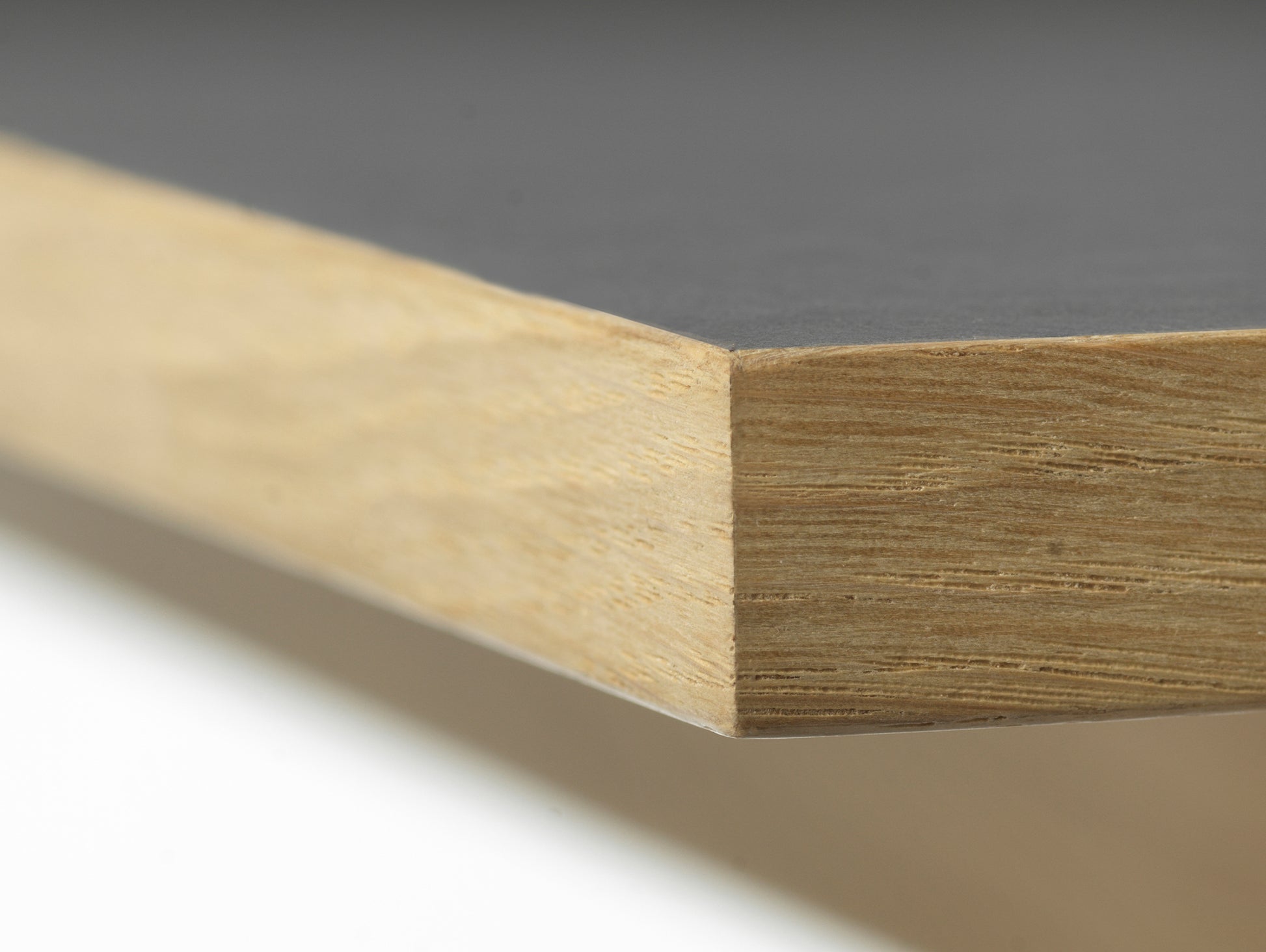 C68 Norrebro Desk by FDB Mobler - Nero Linoleum Tabletop