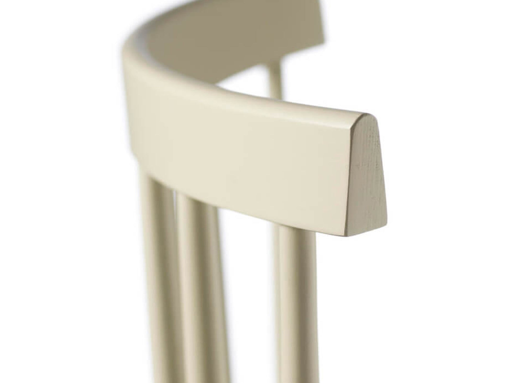 J46 Chair by FDB Mobler - Roots Painted Beech