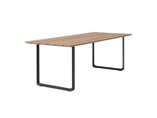 70/70 Outdoor Table