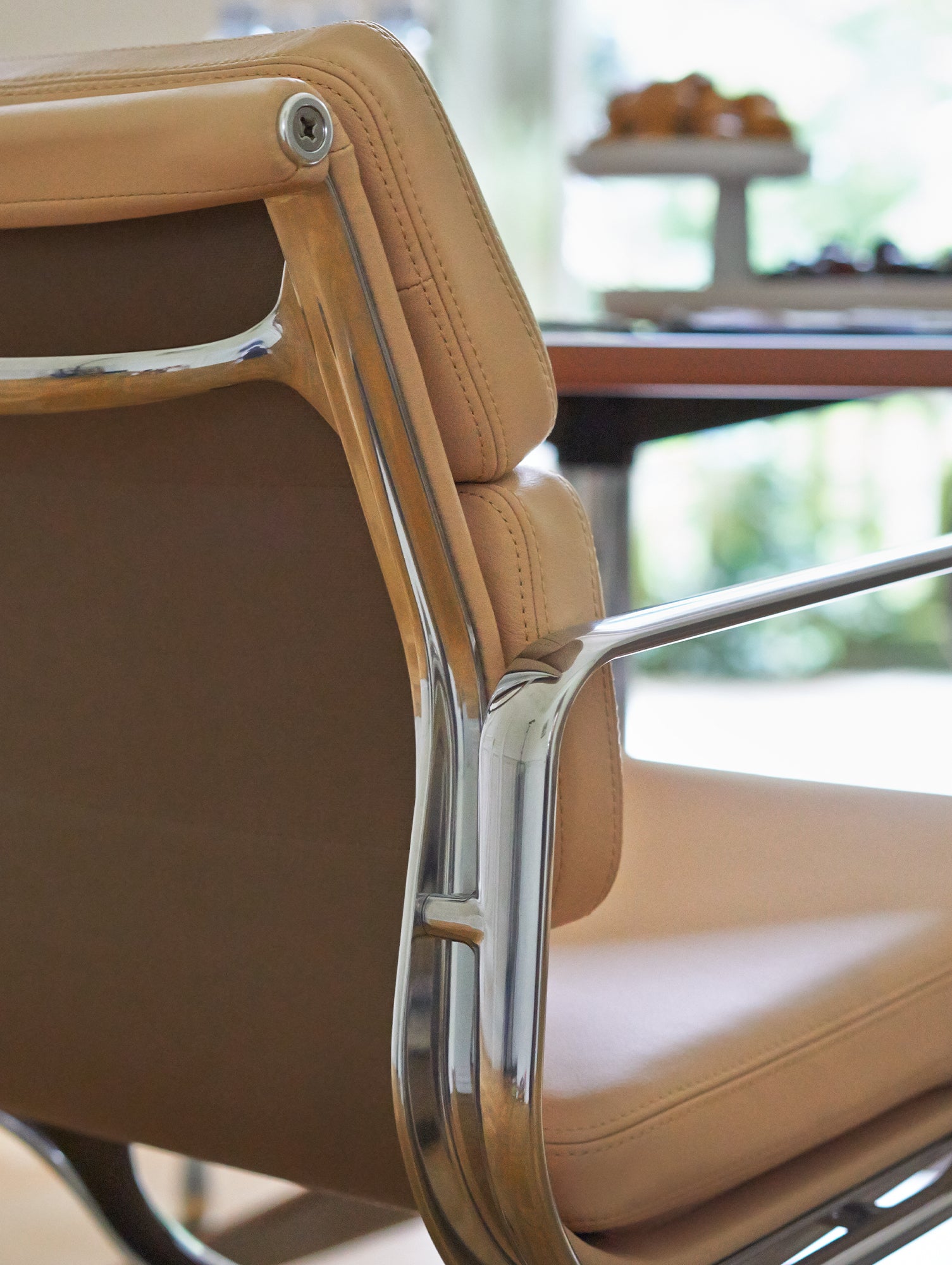 Soft Pad Conference Chair EA 208 by Vitra - Polished Aluminium / Seat: Camel Premium F Leather / Back: Plano Coffee (L50)