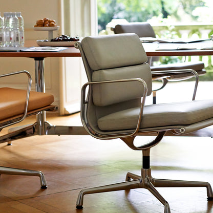 Soft Pad Conference Chair EA 208 by Vitra