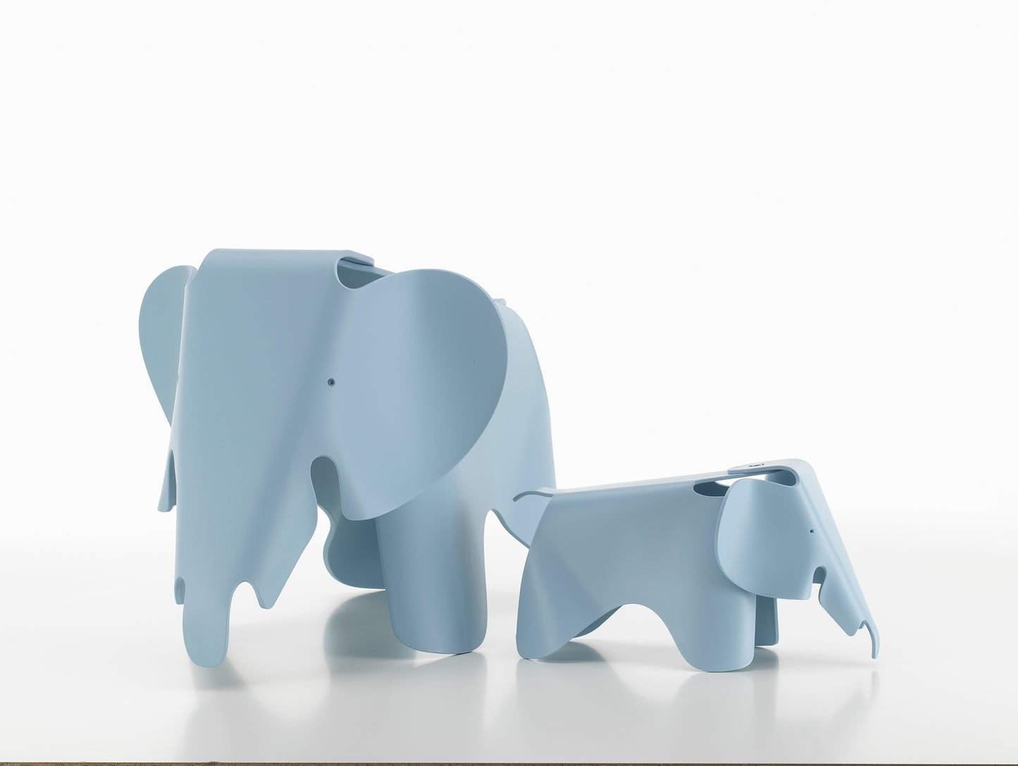Eames Elephant RE (Small) by Vitra - Sky Blue