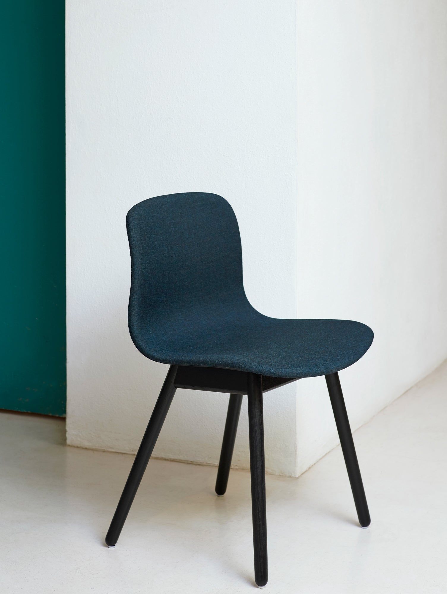 About A Chair AAC 13 by HAY - Remix 873 / Black Lacquered Oak