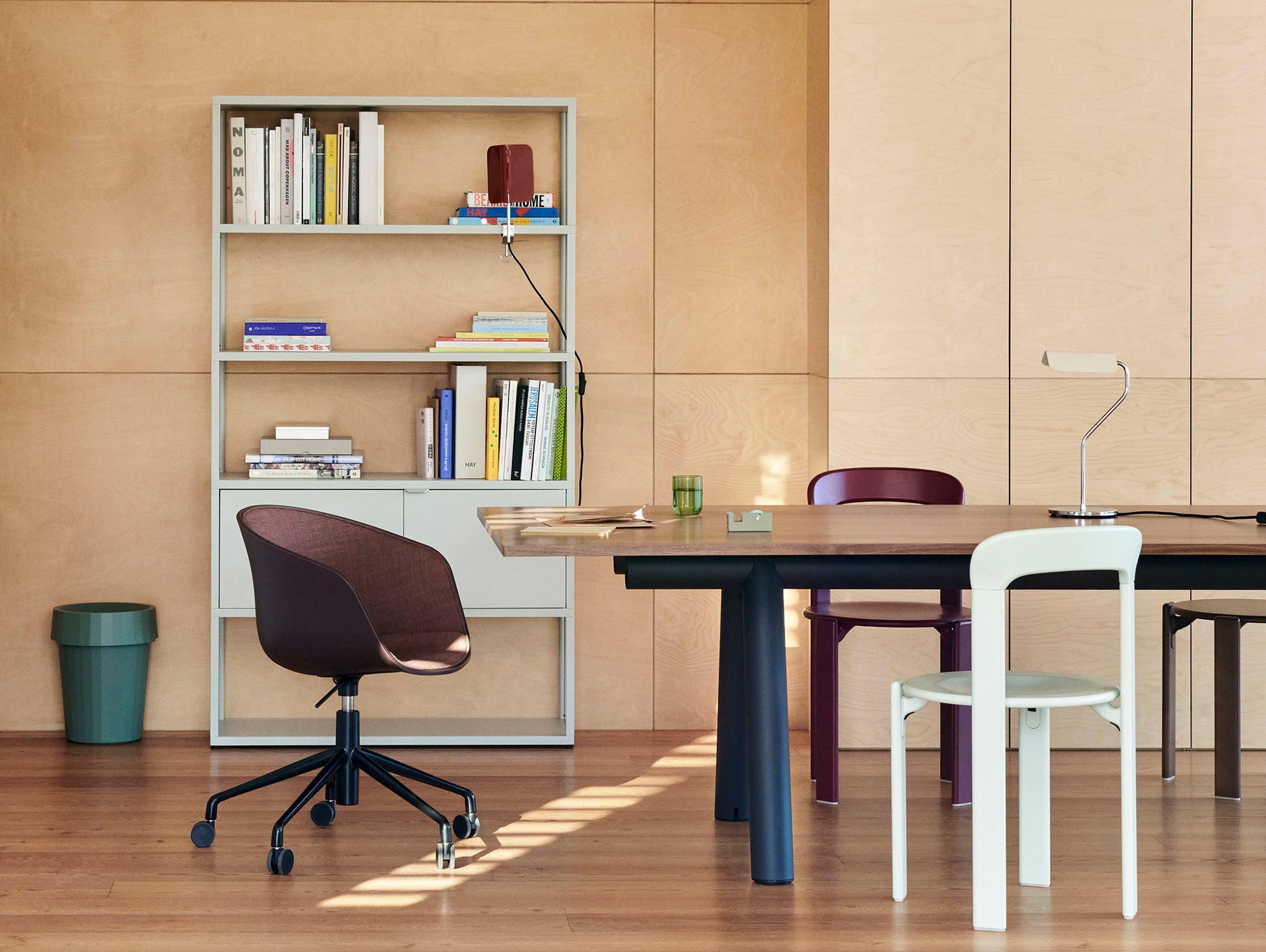 Apex Table Lamp by HAY - Oyster White