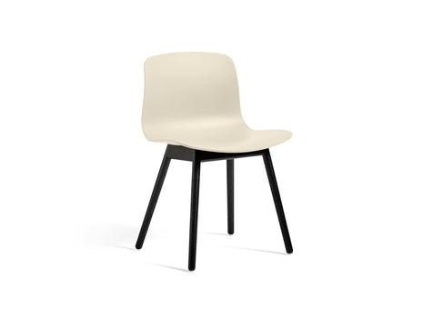 About A Chair AAC 12 by HAY - Melange Cream 2.0 Shell / Black Lacquered Oak Base