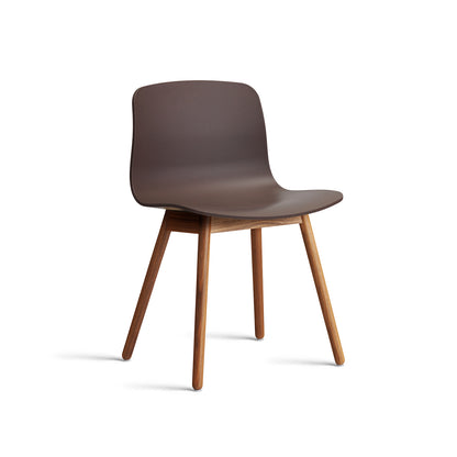 About A Chair AAC 12 - Raisin 2.0 Shell / Lacquered Walnut Base