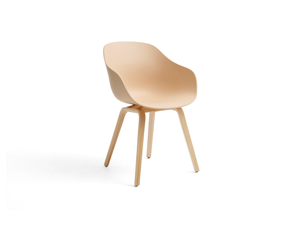 About A Chair AAC 222 - New Colours by HAY / Pale Peach Shell / Lacquered Oak Base