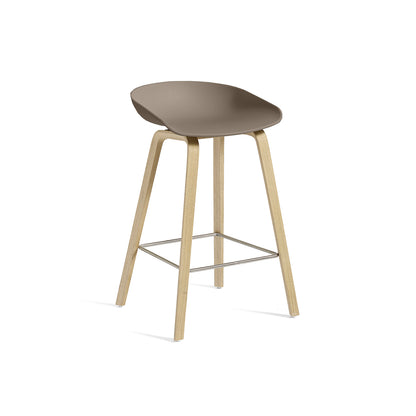 About A Stool AAS 32 by HAY - H 65cm / Khaki Shell / Soaped Oak Base