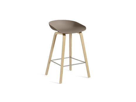 About A Stool AAS 32 by HAY - H 65cm / Khaki Shell / Soaped Oak Base