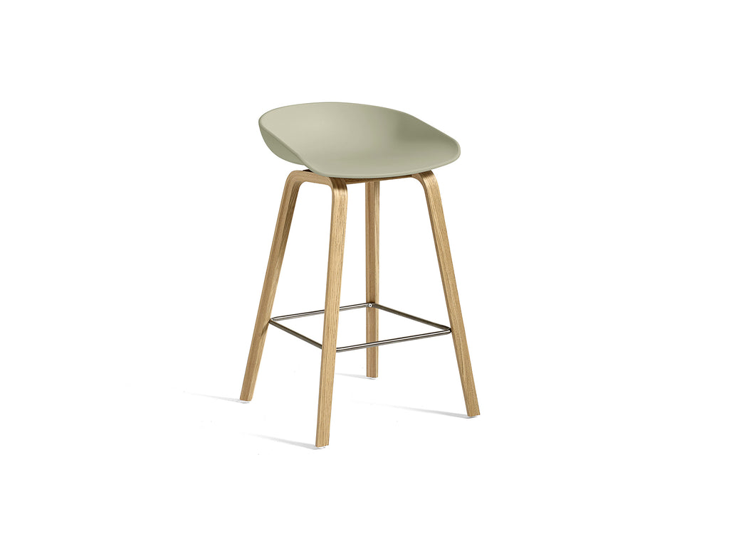 About A Stool AAS 32 by HAY - H 65cm /  Pastel Green Shell / Lacquered Oak Base