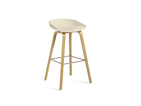 About A Stool AAS 32 by HAY - H 75cm / Melange Cream Shell / Lacquered Oak Base