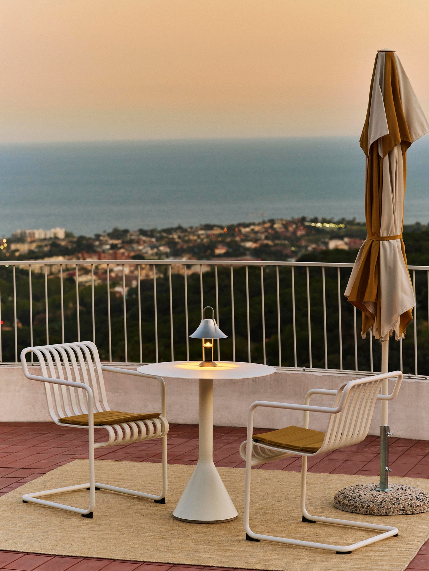 Terrazza Parasol Base by HAY