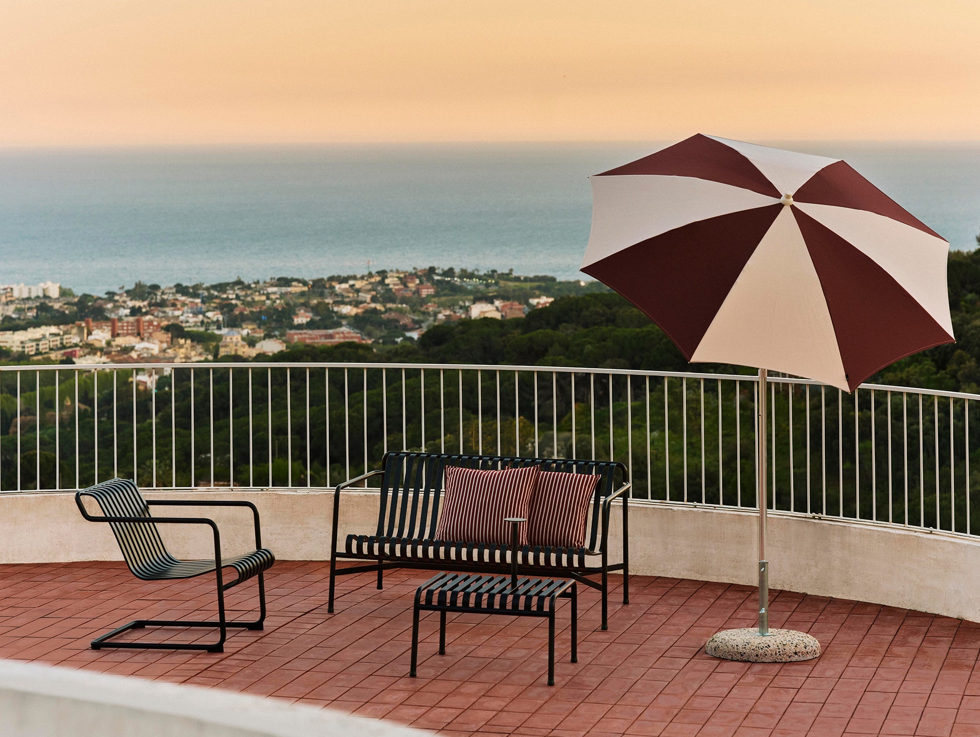 Terrazza Parasol Base by HAY