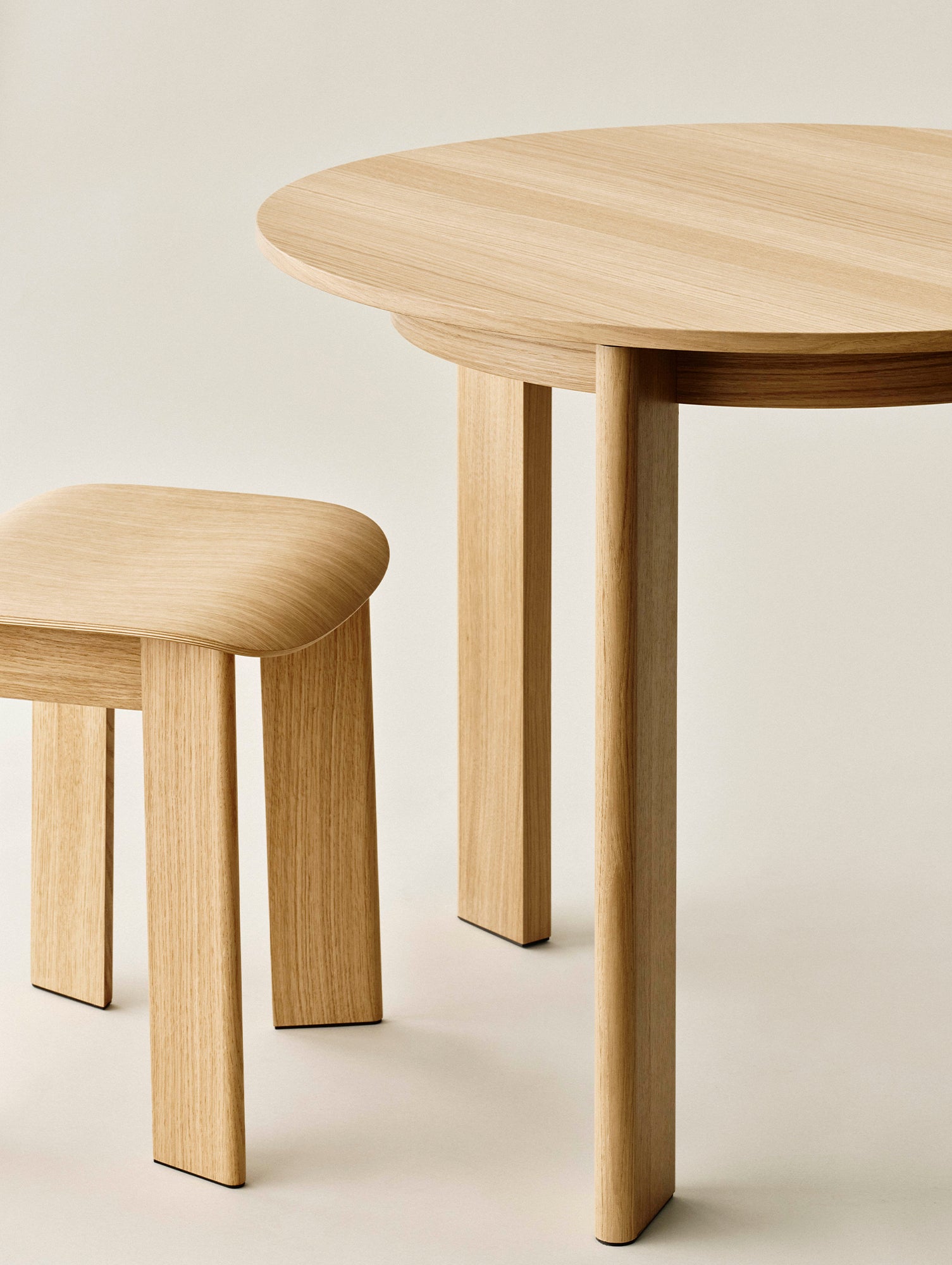 Chisel 10 Stool by HAY 