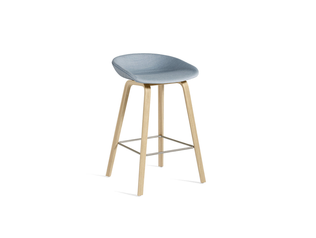 About A Stool AAS 33 by HAY - Atlas 711 / Lacquered Oak Base