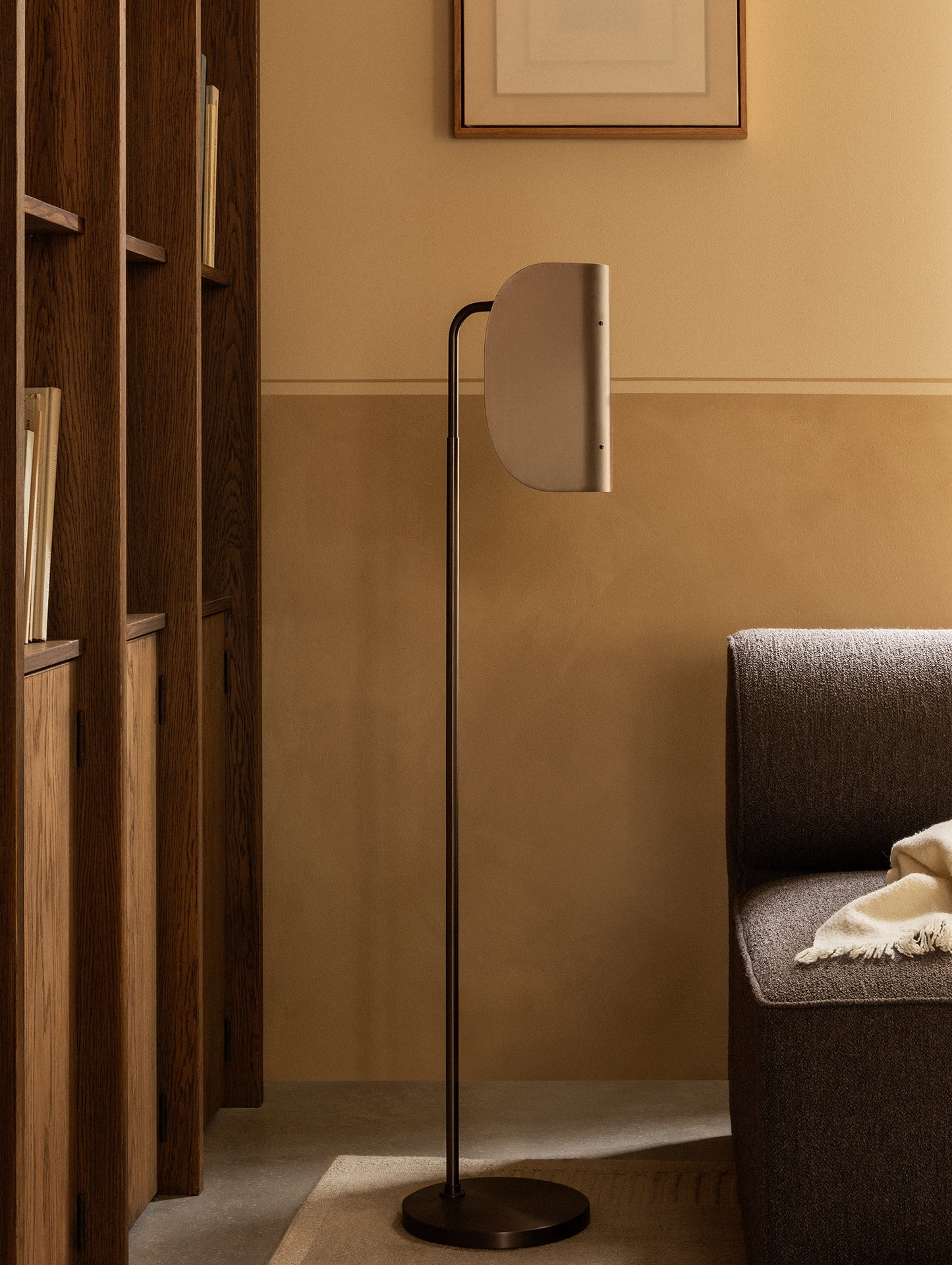 Wing Floor Lamp by Audo Copenhagen - Polished Aluminium