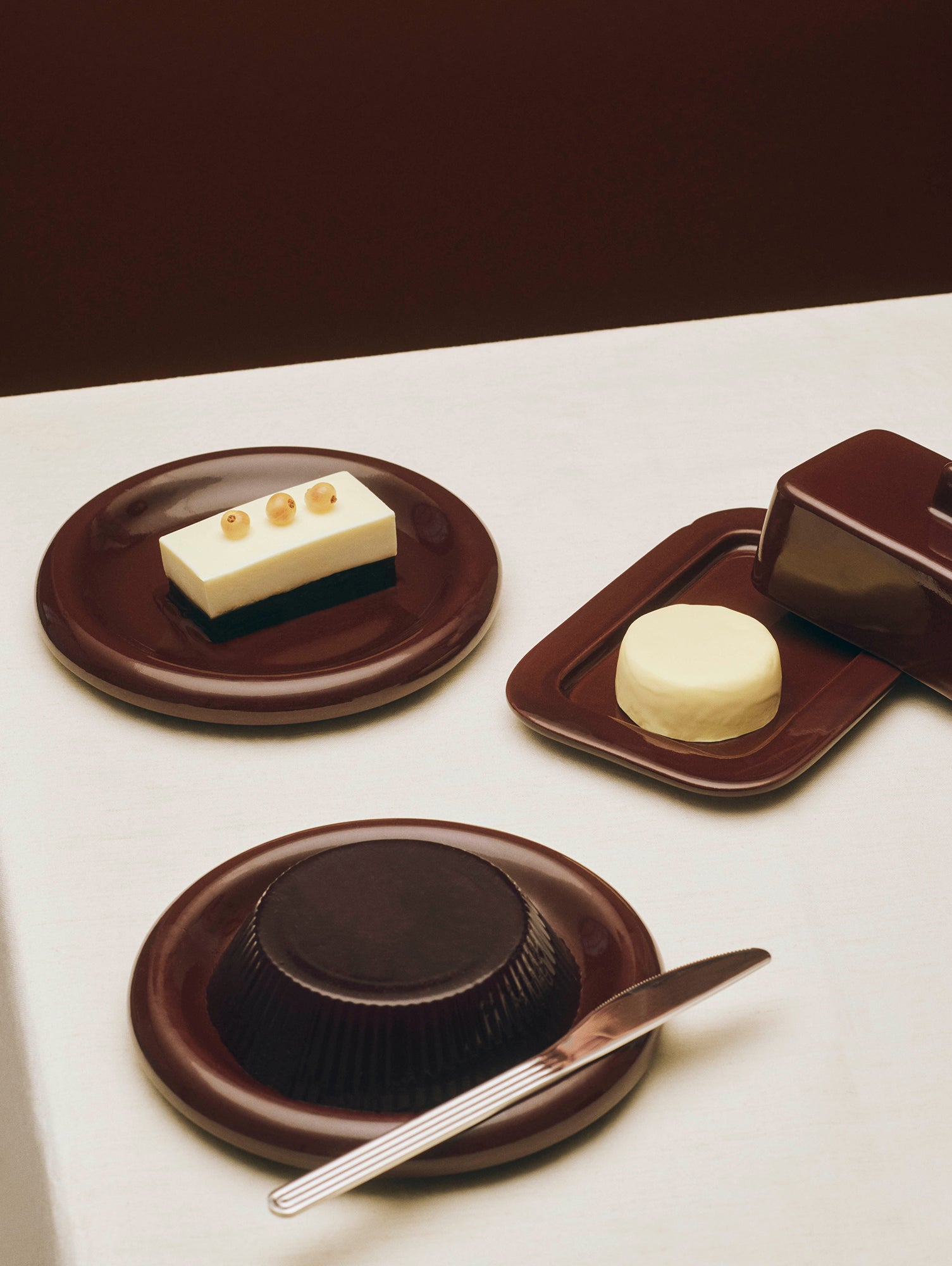 Barro Plate - Set of 2 by HAY