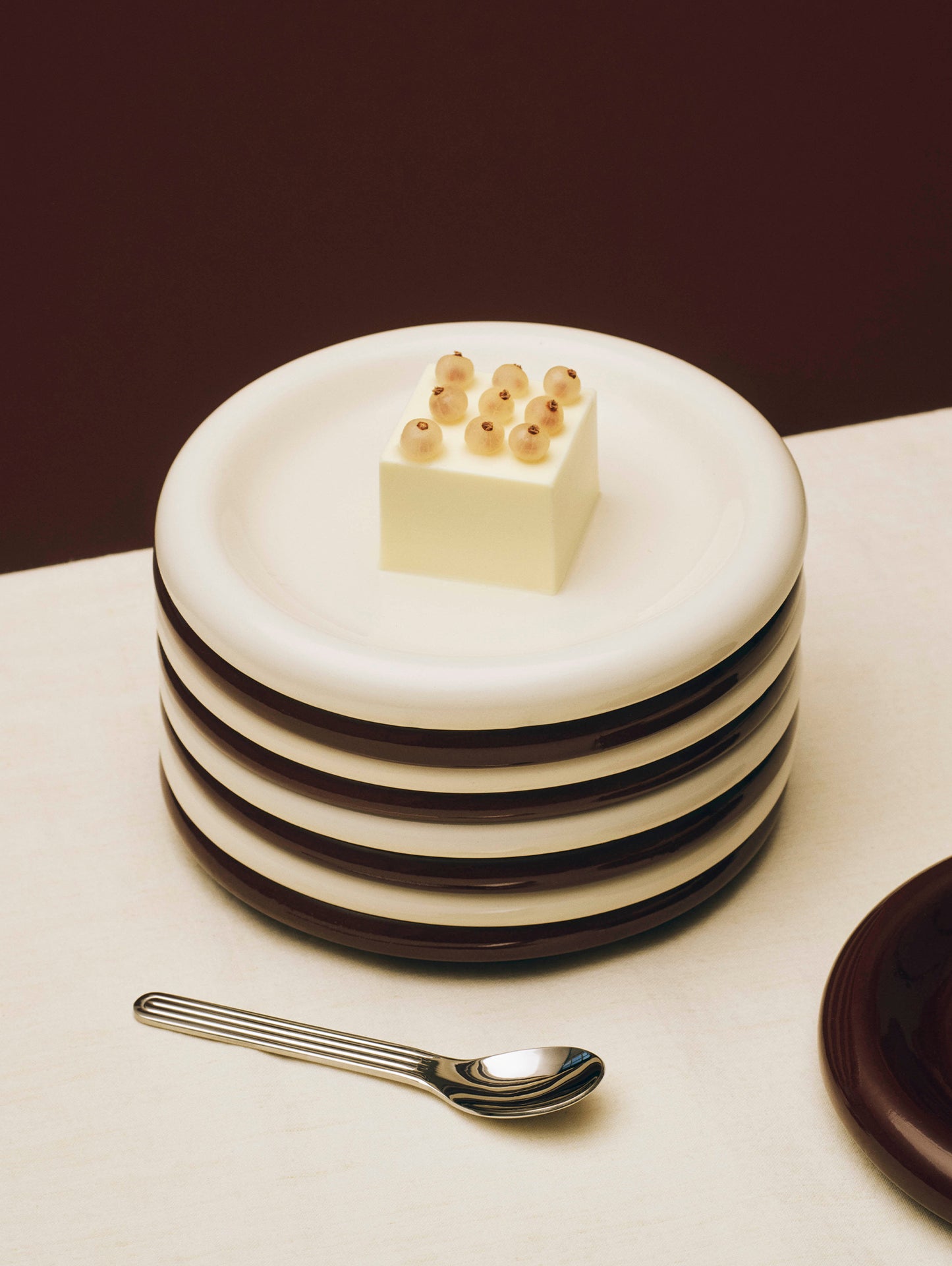 Barro Plate - Set of 2 by HAY