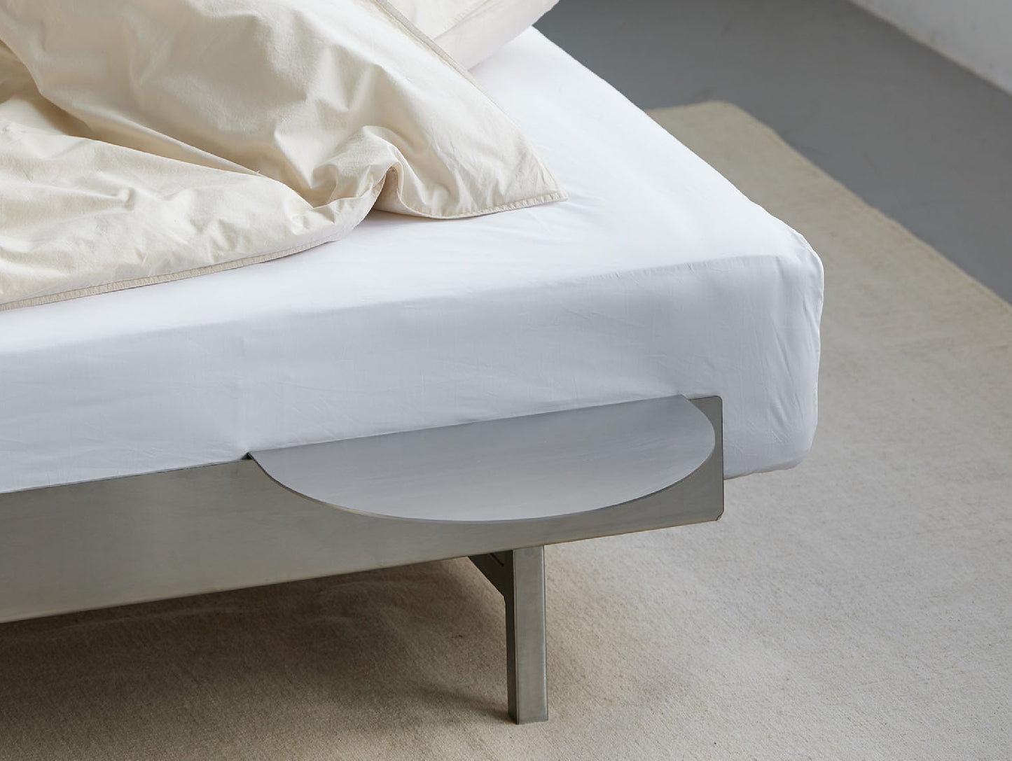 Bed 90 cm (Low) - Stainless Steel by Moebe