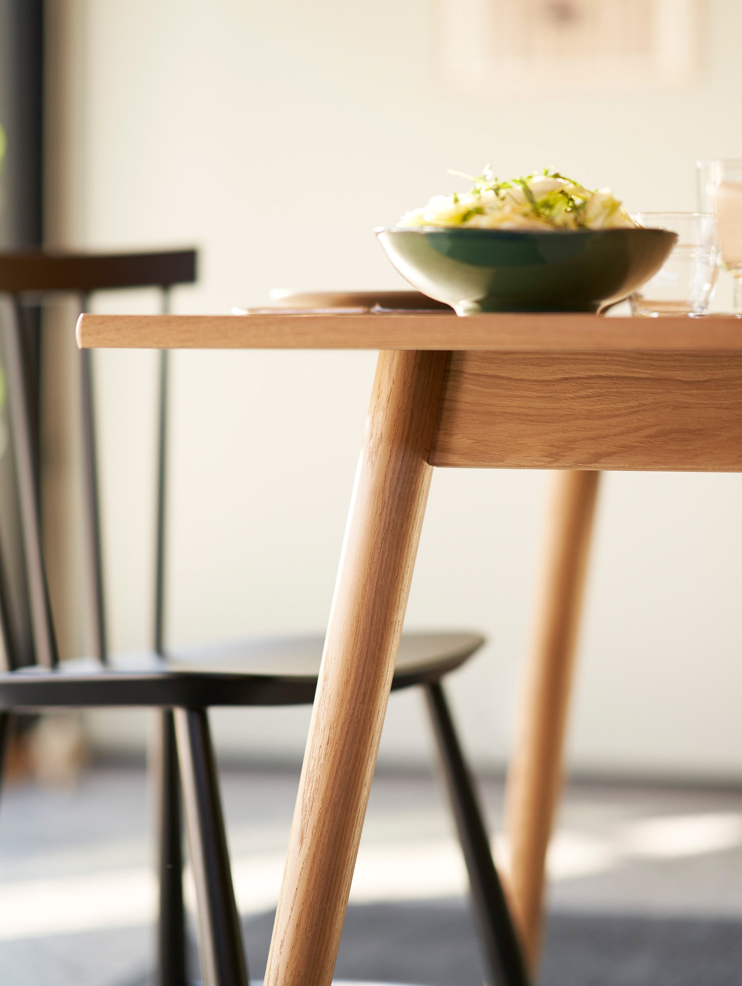 C35 Extendable Table