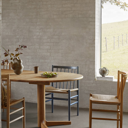 C69E Table by FDB Mobler - Length: 120 cm - 220 cm (Two Extension Leaves)