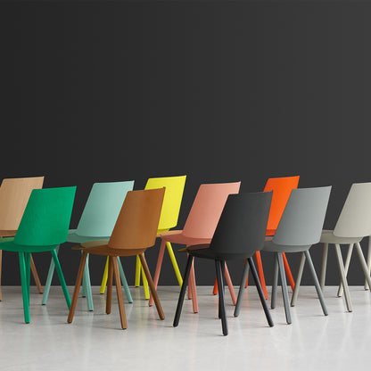 CH04 Houdini Chair by e15