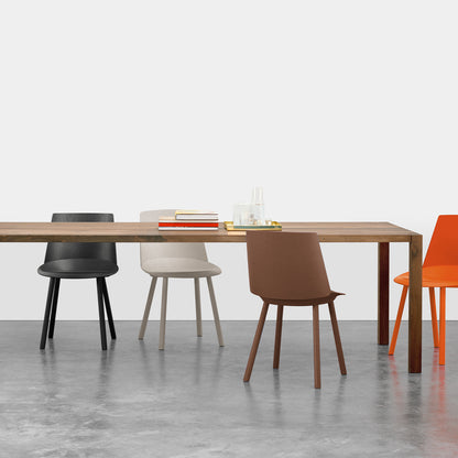 CH04 Houdini Chair by e15