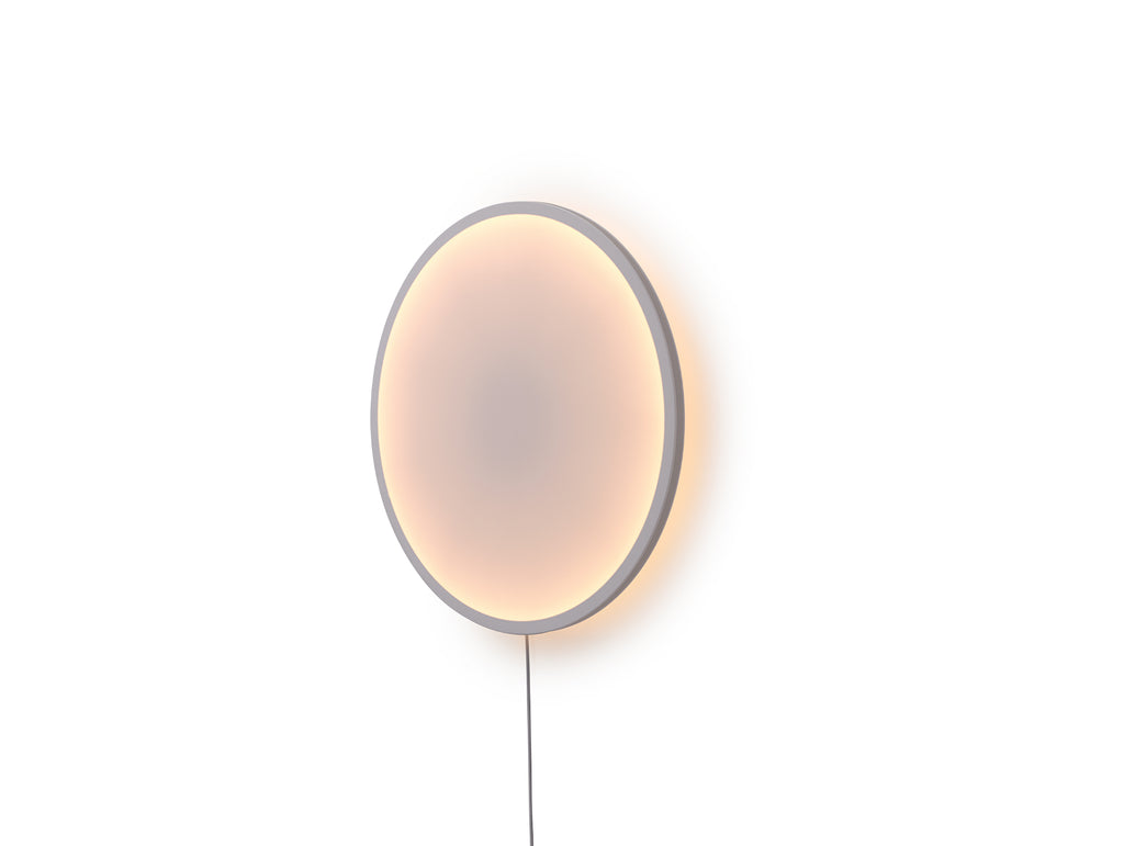 Calm Wall Lamp by Muuto - D68 cm / With an Inline Dimmer and Plug / White Shade / Grey Edge.