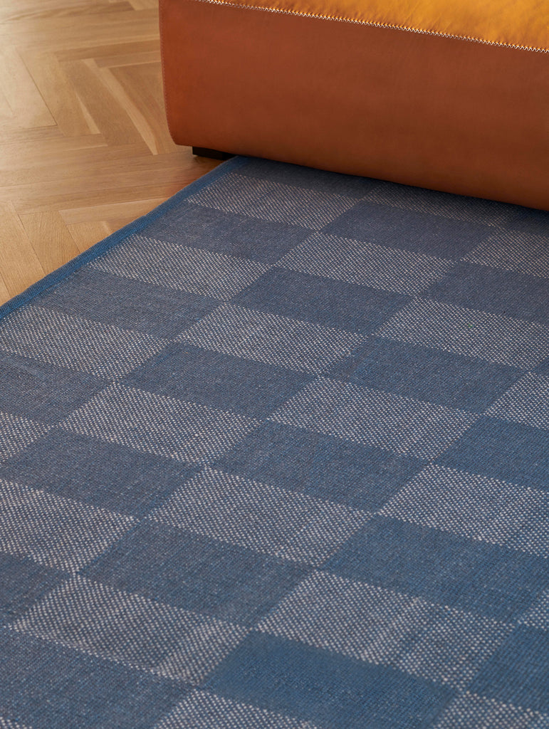 Check Rug by HAY - Light Blue