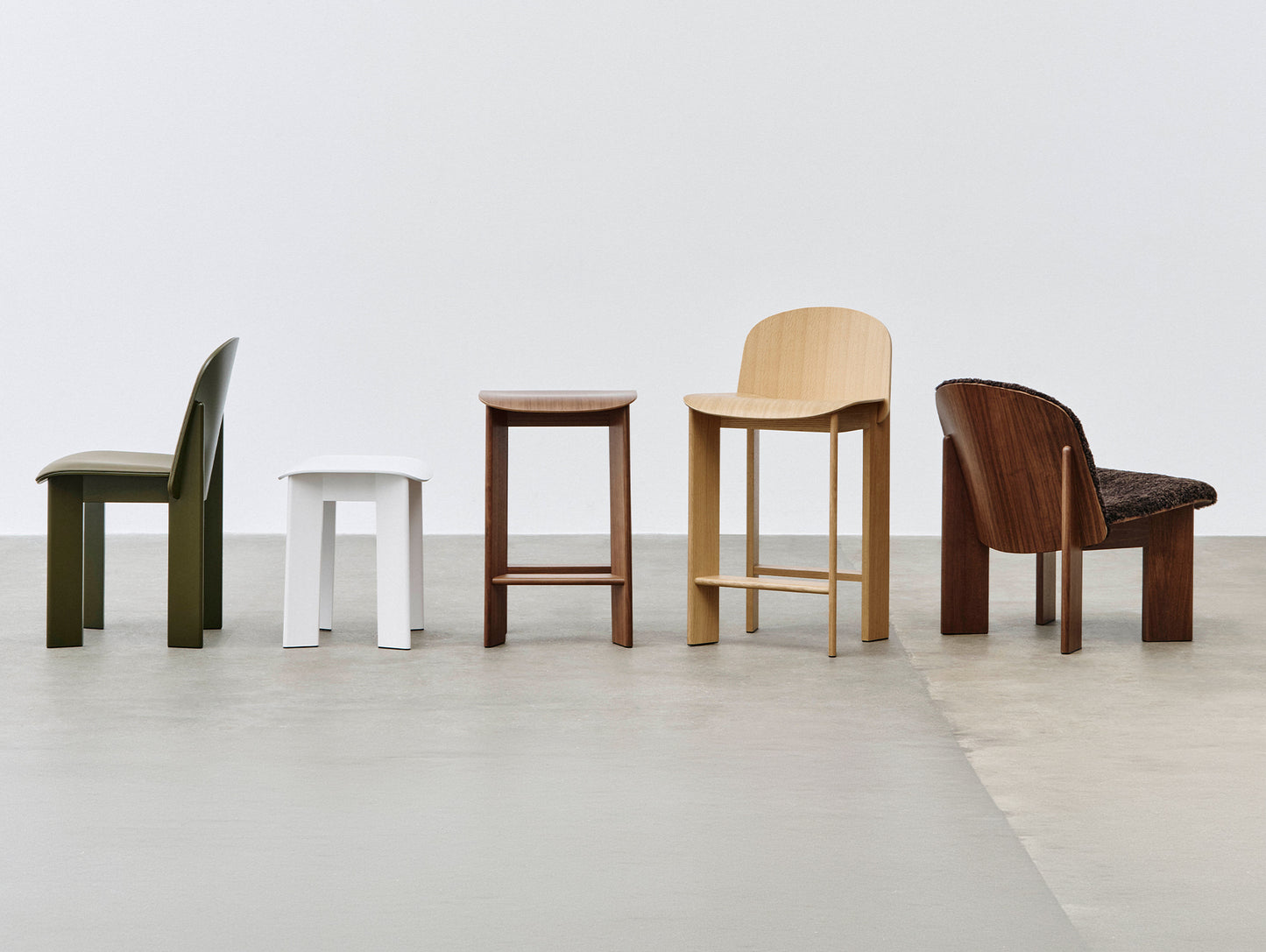 Chisel 30 Bar Stool by HAY
