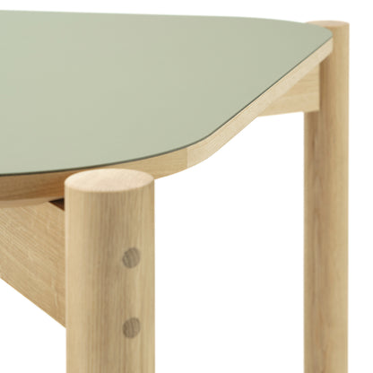 Castor Table by Karimoku New Standard