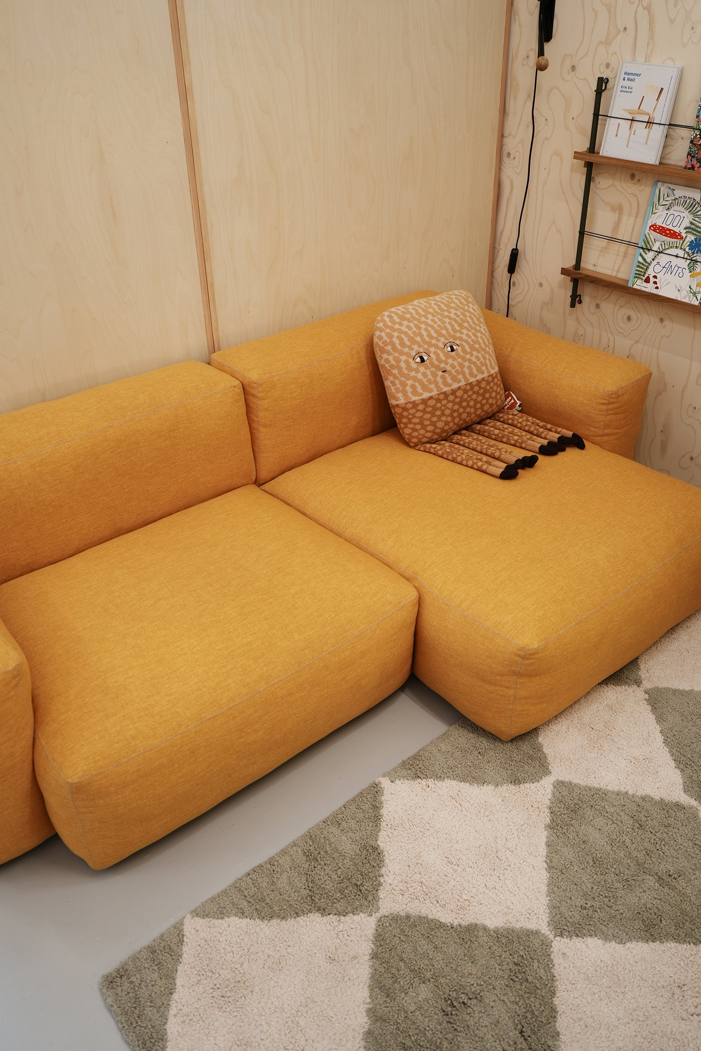Mags Soft 2.5 Seater Sofa (Low Armrest) / Ex-Display