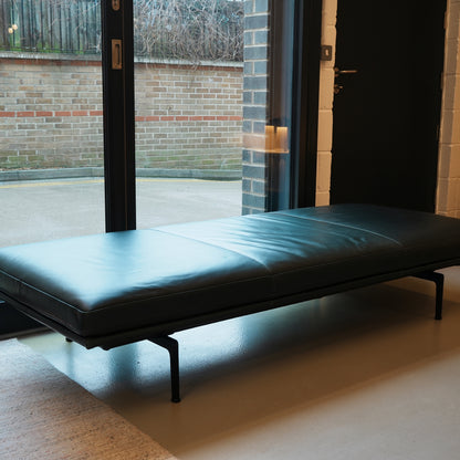 Outline Daybed / Dark Green Refine Leather / Factory 2nd
