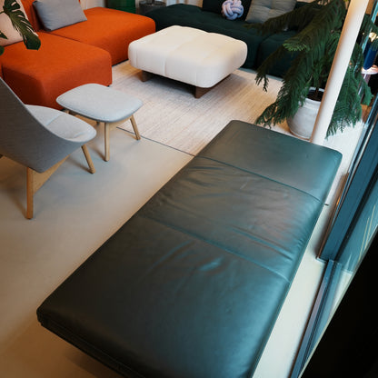 Outline Daybed / Dark Green Refine Leather / Factory 2nd