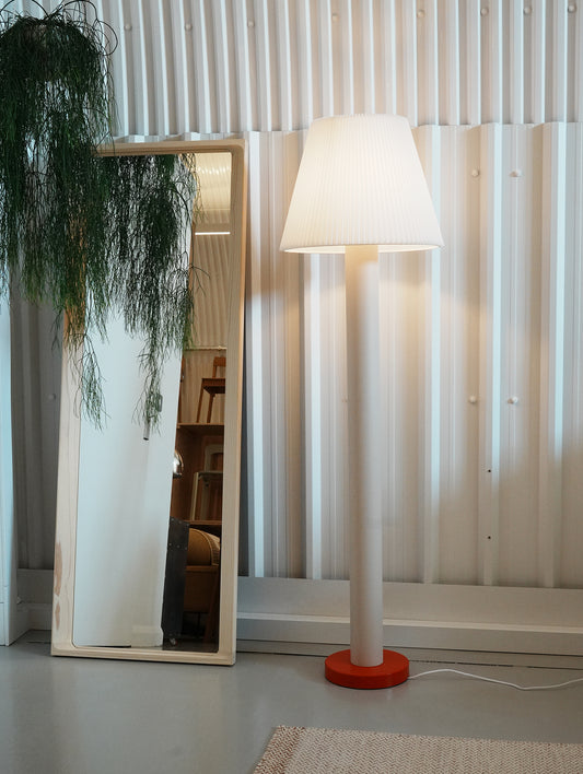 Cellu Floor Lamp / Sand / Ex-Display