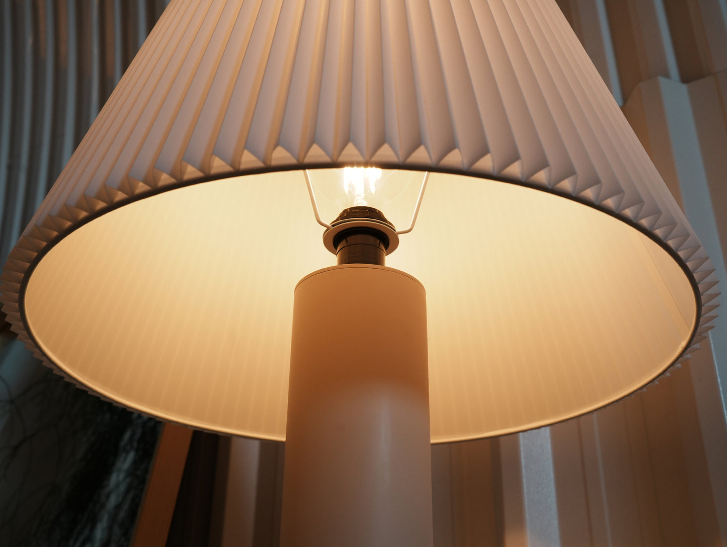 Cellu Floor Lamp / Sand / Ex-Display