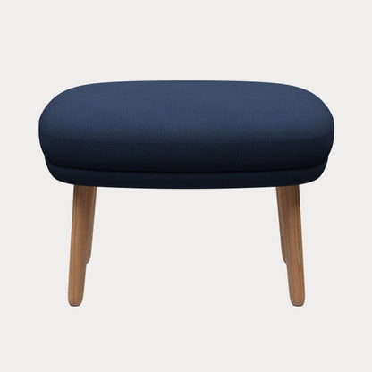 Fri Ottoman by Fritz Hansen - JH15 / 
Outside: Christianshavn 1155 / Seat: Christianshavn 1155