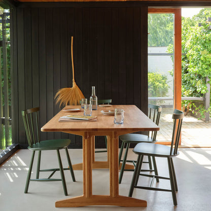 C64 Shaker Extendable Dining Table by FDB Mobler