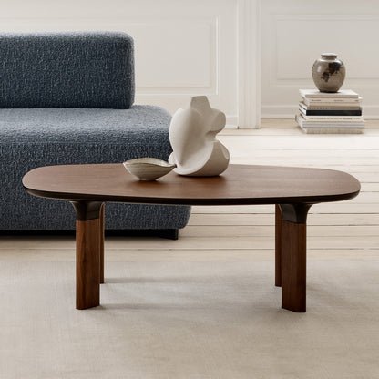 Analog Coffee Table (JH63A) by Fritz Hansen - Walnut