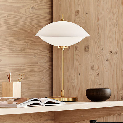 Clam Table Lamp by Fritz Hansen