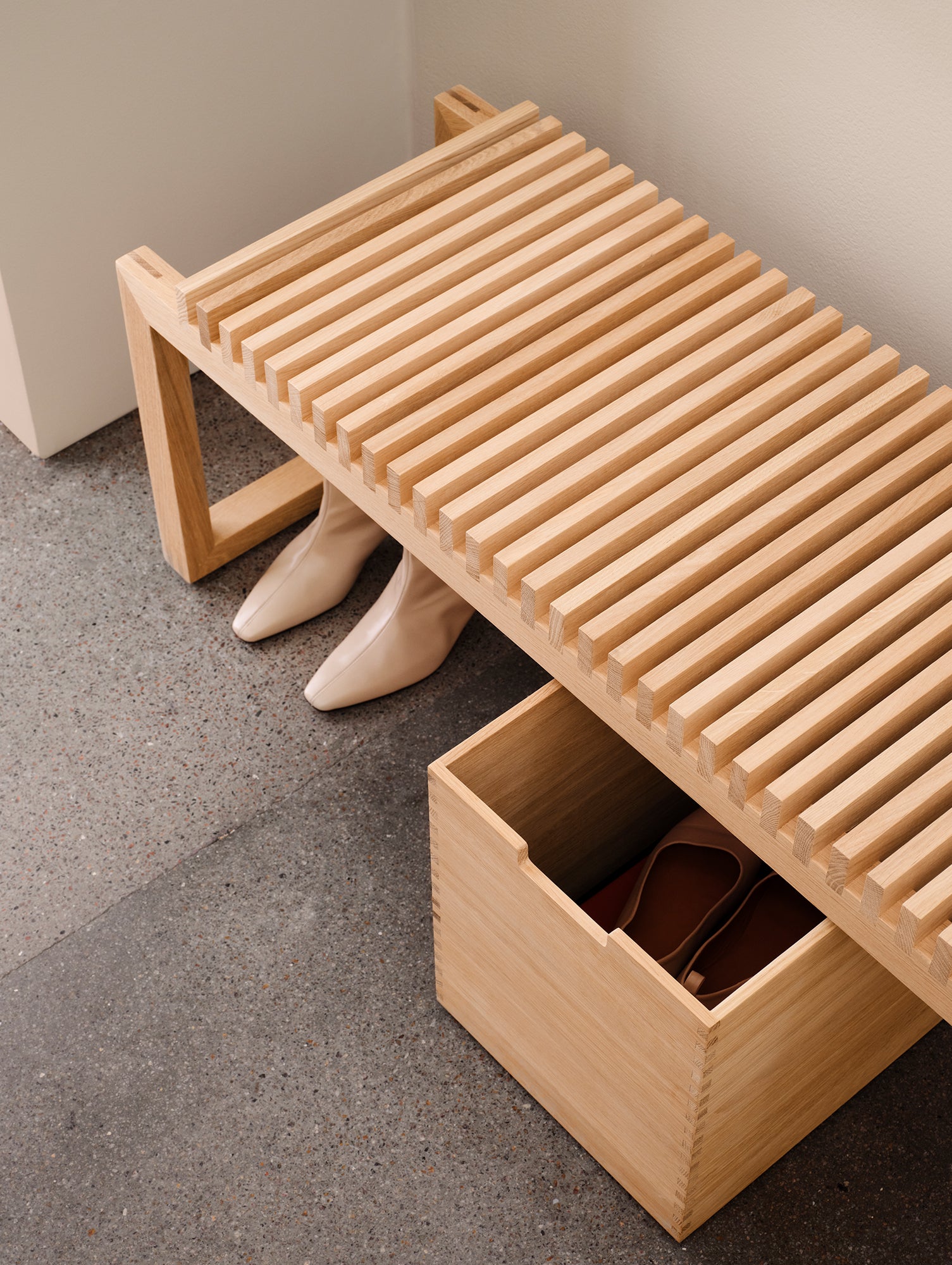 Cutter Bench by Fritz Hansen - Oak