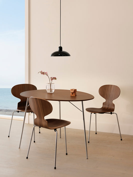 Egg Table by Fritz Hansen