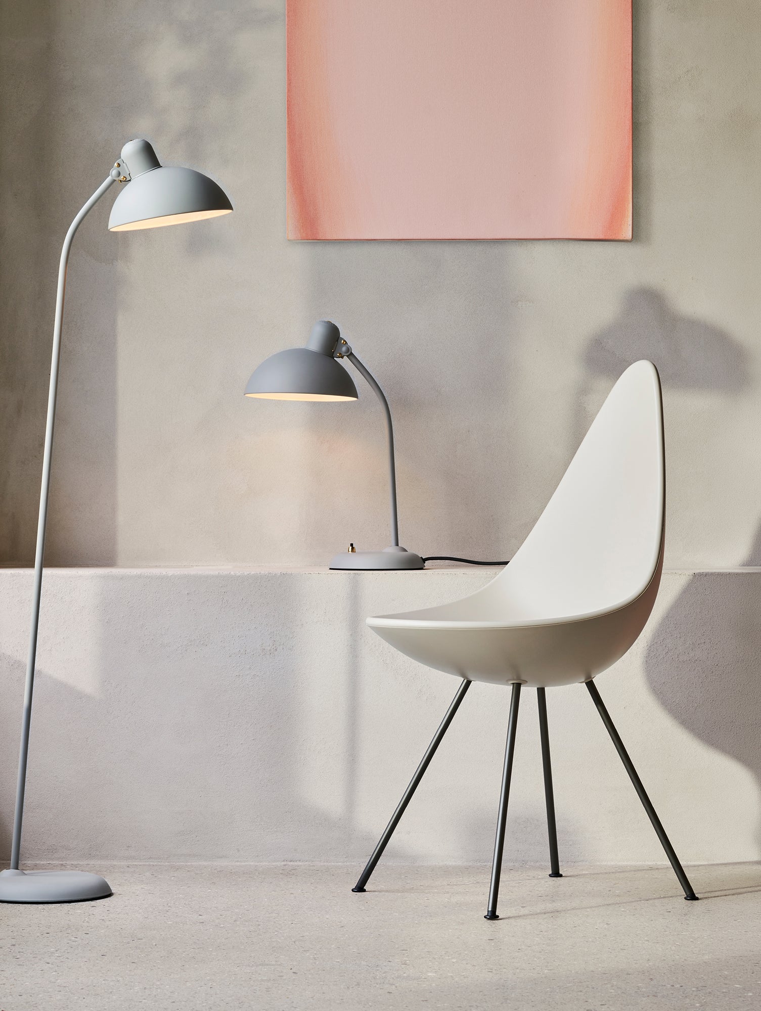 Drop Dining Chair Plastic (3110) by Fritz Hansen  
