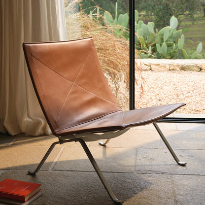PK22 Lounge Chair by Fritz Hansen - Walnut Grace Leather